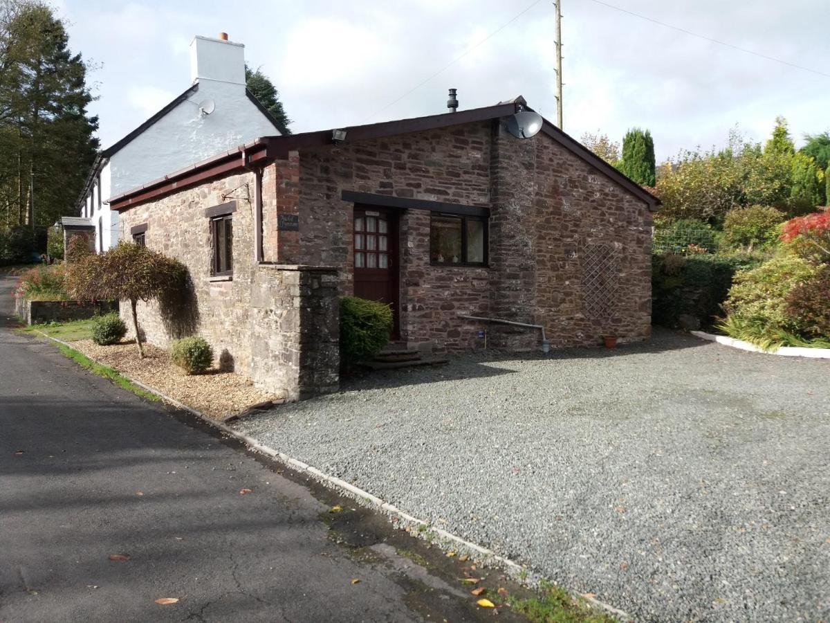 Auld Ffynnon Villa Brecon Eksteriør bilde